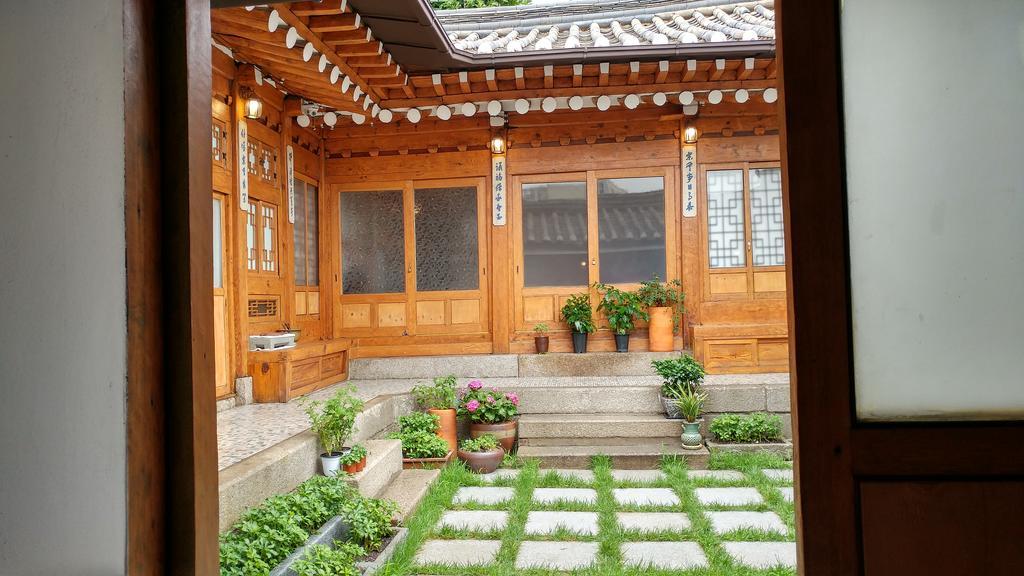 Bukchon Hyosunjae Guesthouse Seoul Bagian luar foto