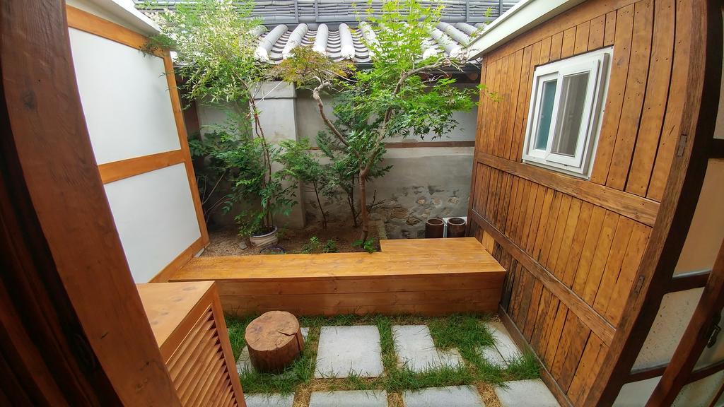 Bukchon Hyosunjae Guesthouse Seoul Bagian luar foto